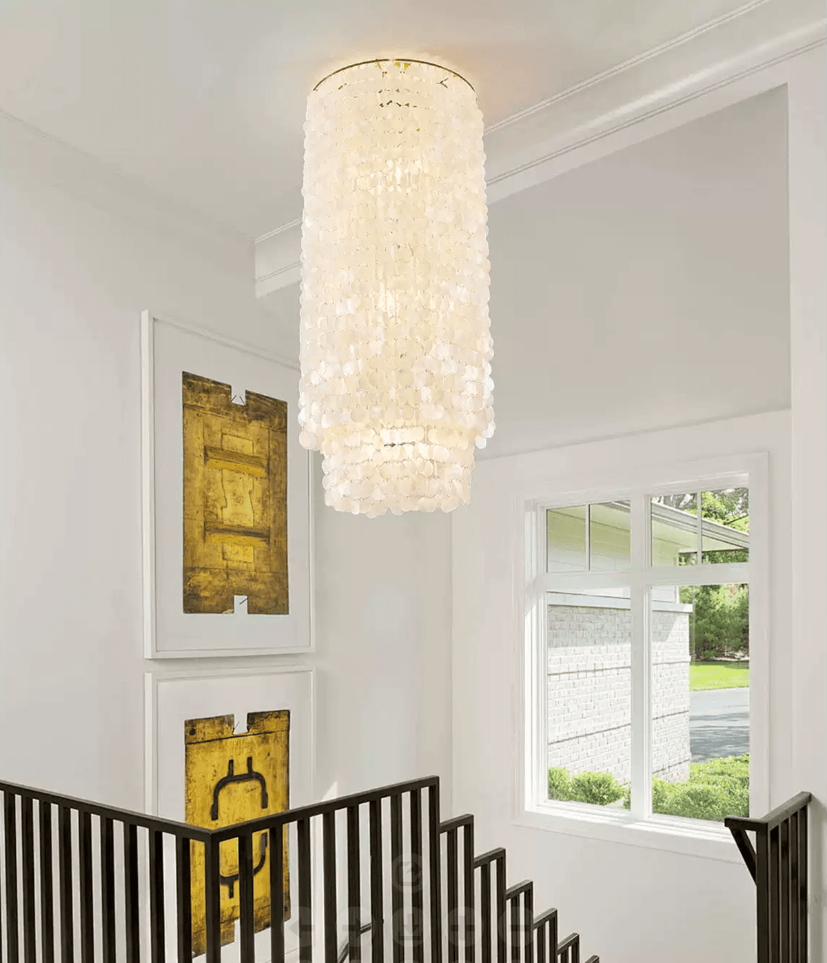 Zolt Luxurious Column Lustre