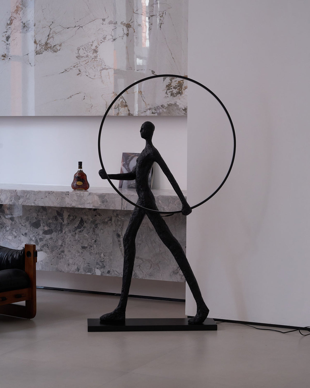 Cirarelia Lampadaire Sculpture LED Figure
