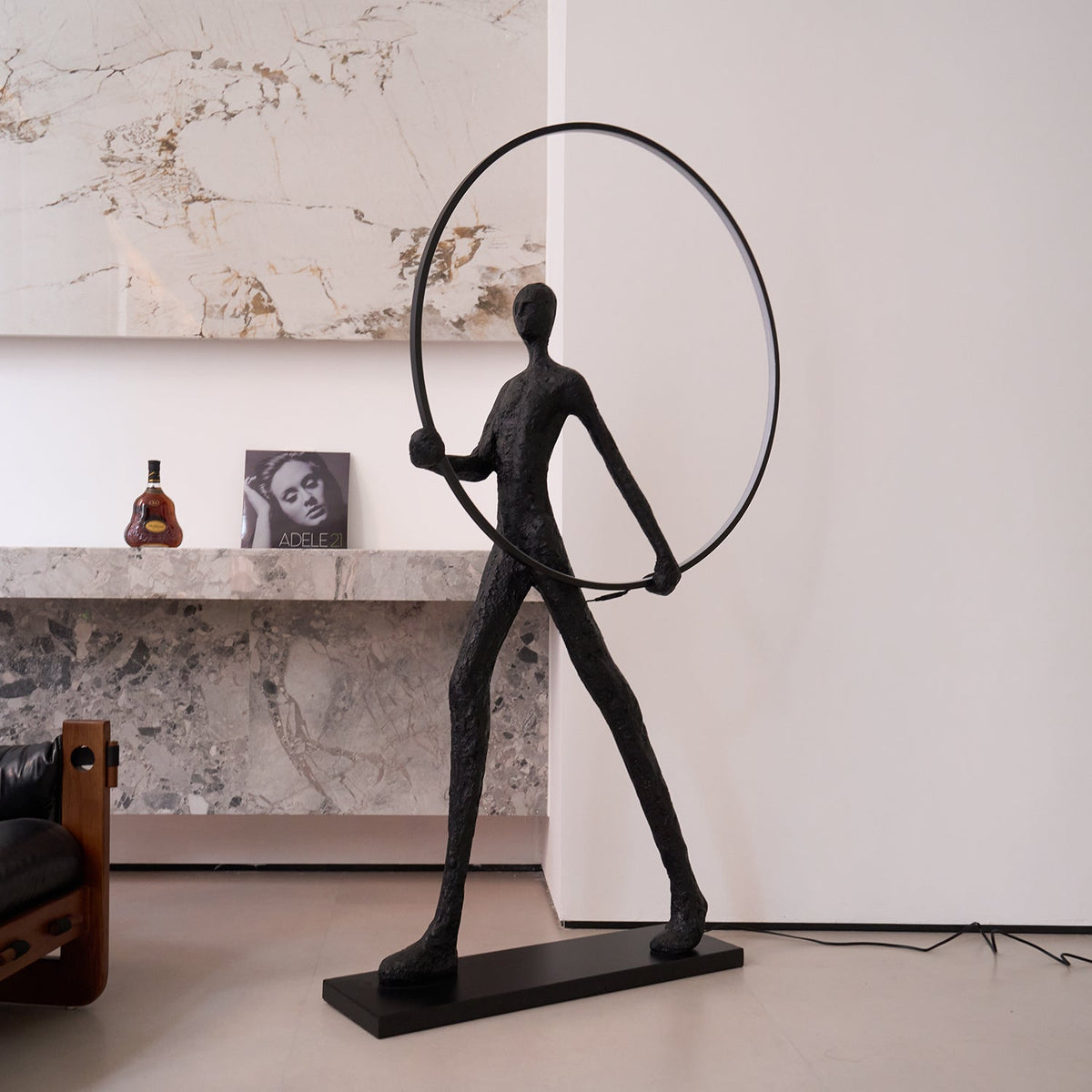 Cirarelia Lampadaire Sculpture LED Figure