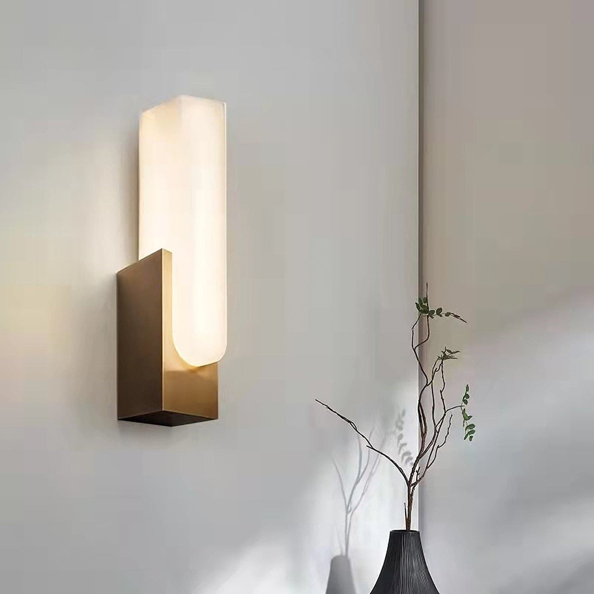 Agatha Wall Lamp U-Shaped LED-Neutral Decor