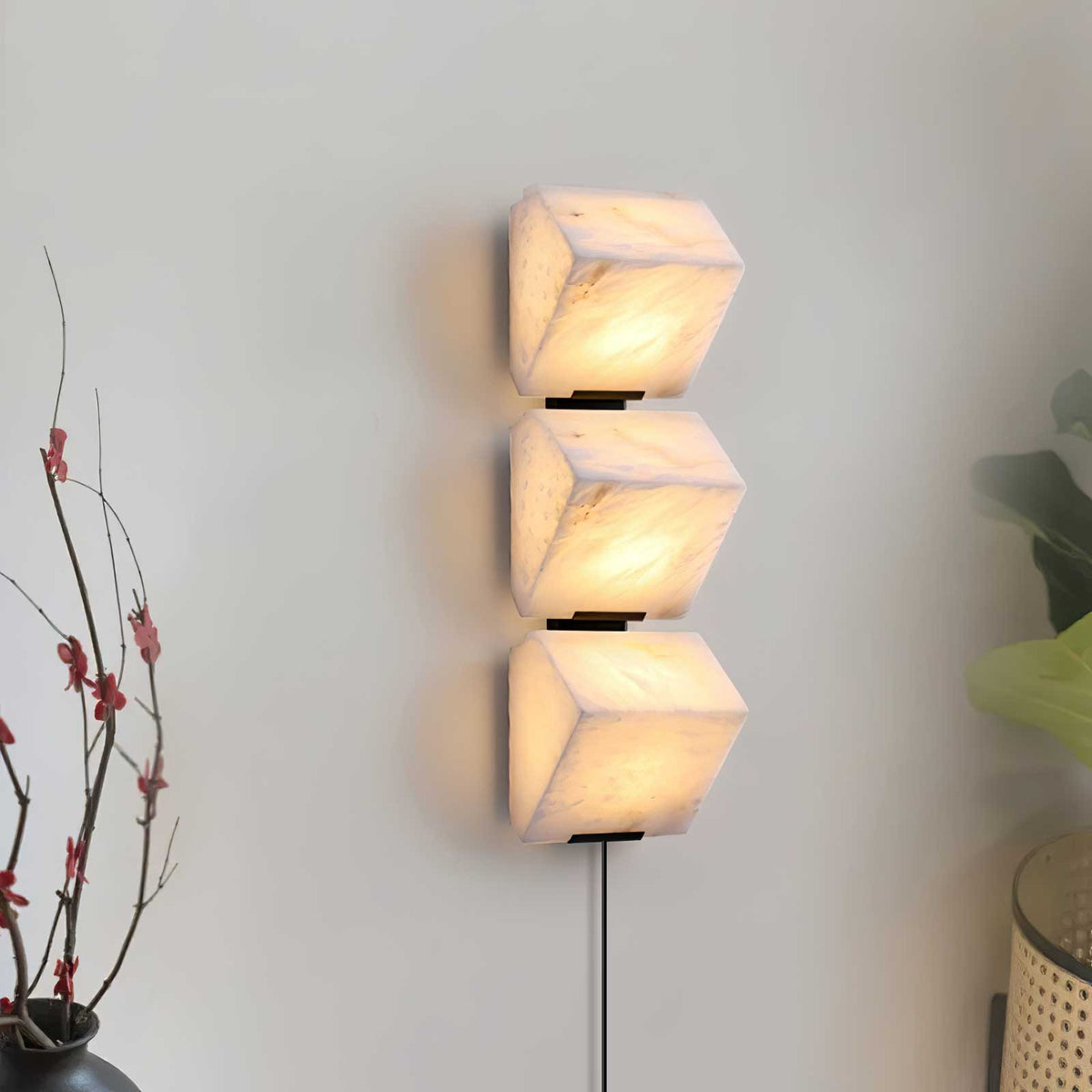 Lirove Alabaster Wall Lamp-Cielum