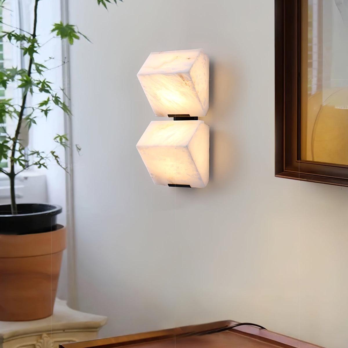 Lirove Alabaster Wall Lamp-Cielum