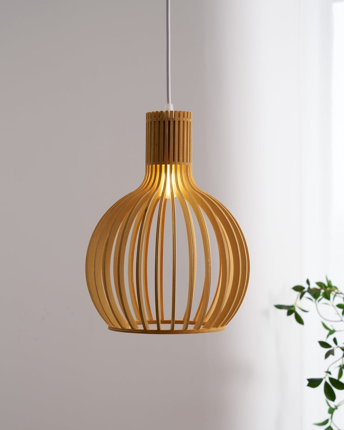 Tevenoxel Cage Lampe Suspendue Sculpturale à Cadre Ouvert en Bouleau-Cielum