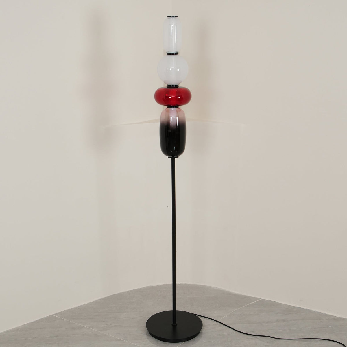 Lioroia Lampadaire