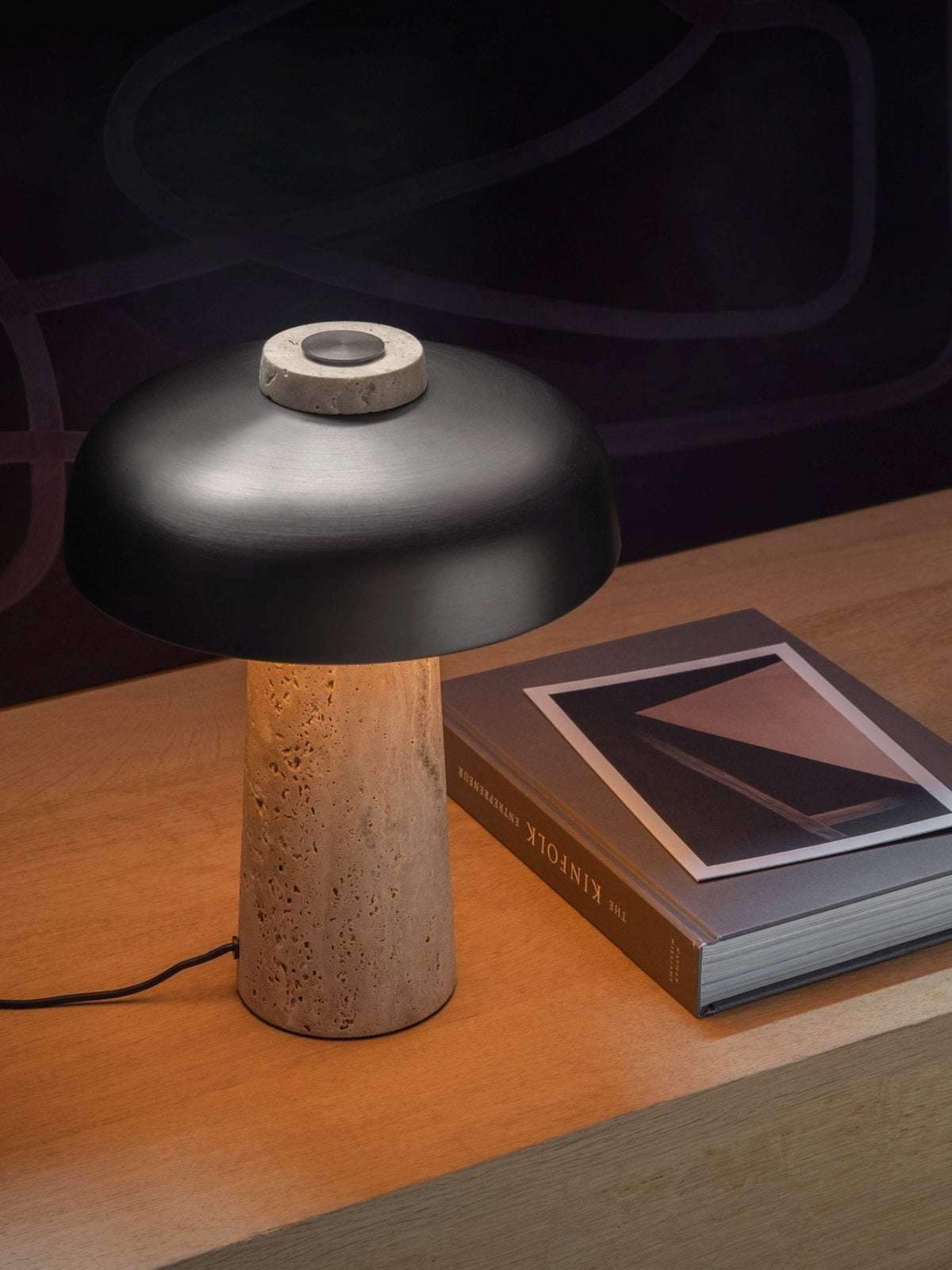 Oakley Lampe à Poser en Travertin