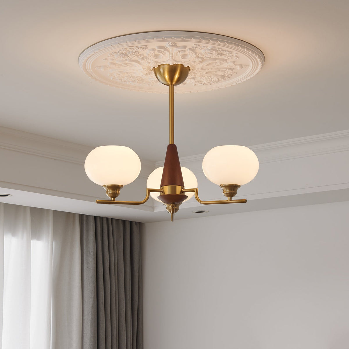 Eixor Lustre en Noyer avec Globes en Verre Opale-Cielum