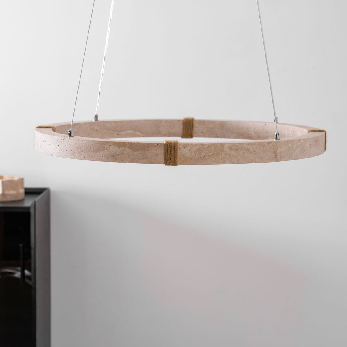 Arixo Lustre Minimaliste en Travertin-Cielum