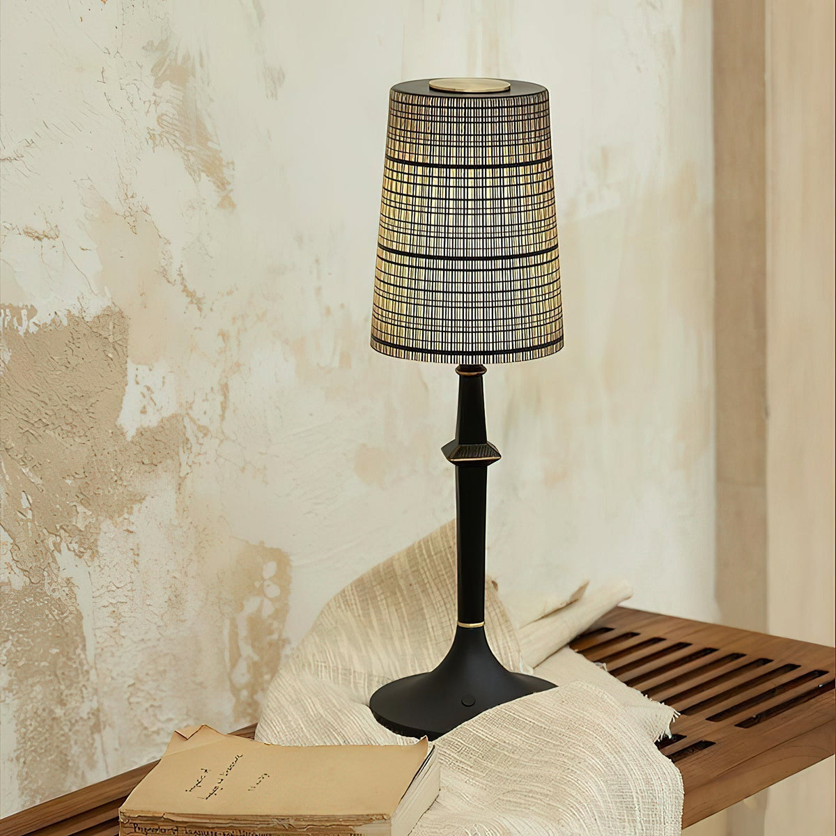 Karma Lampe de Table en Fer Elvior (Batterie Intégrée)