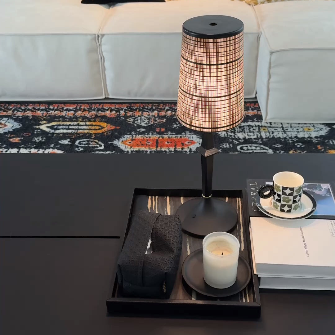 Karma Lampe de Table en Fer Elvior (Batterie Intégrée)