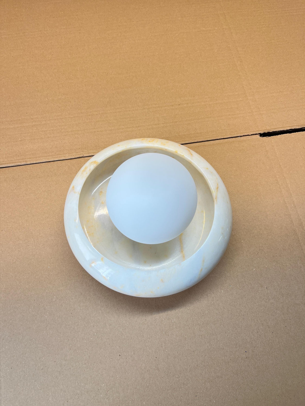 Eclipse Applique Murale en Marbre Beige