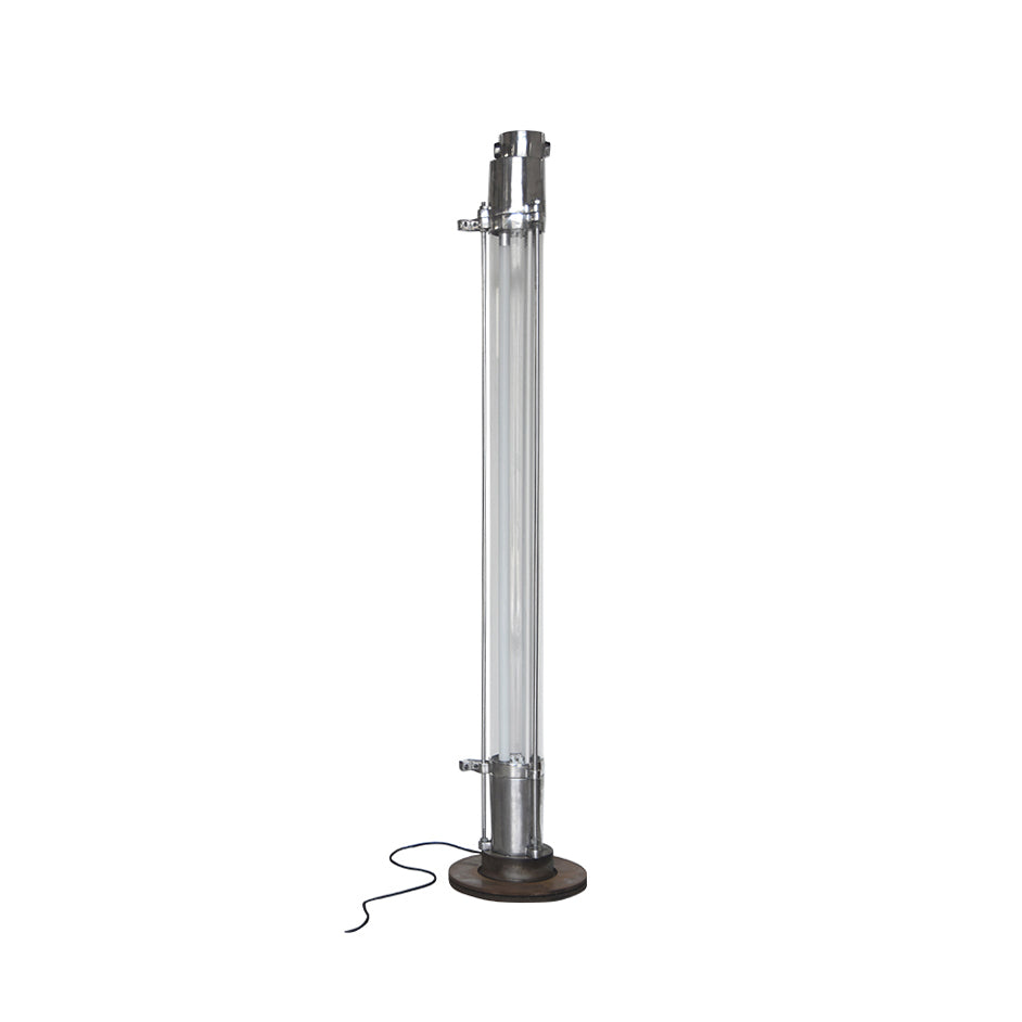 Cylus Lampadaire