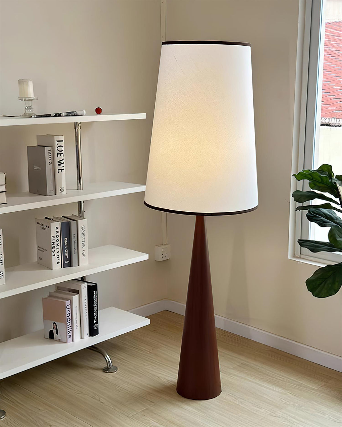 Tage Lampadaire