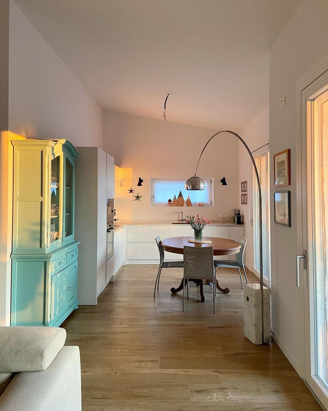 Viraelielle Lampadaire