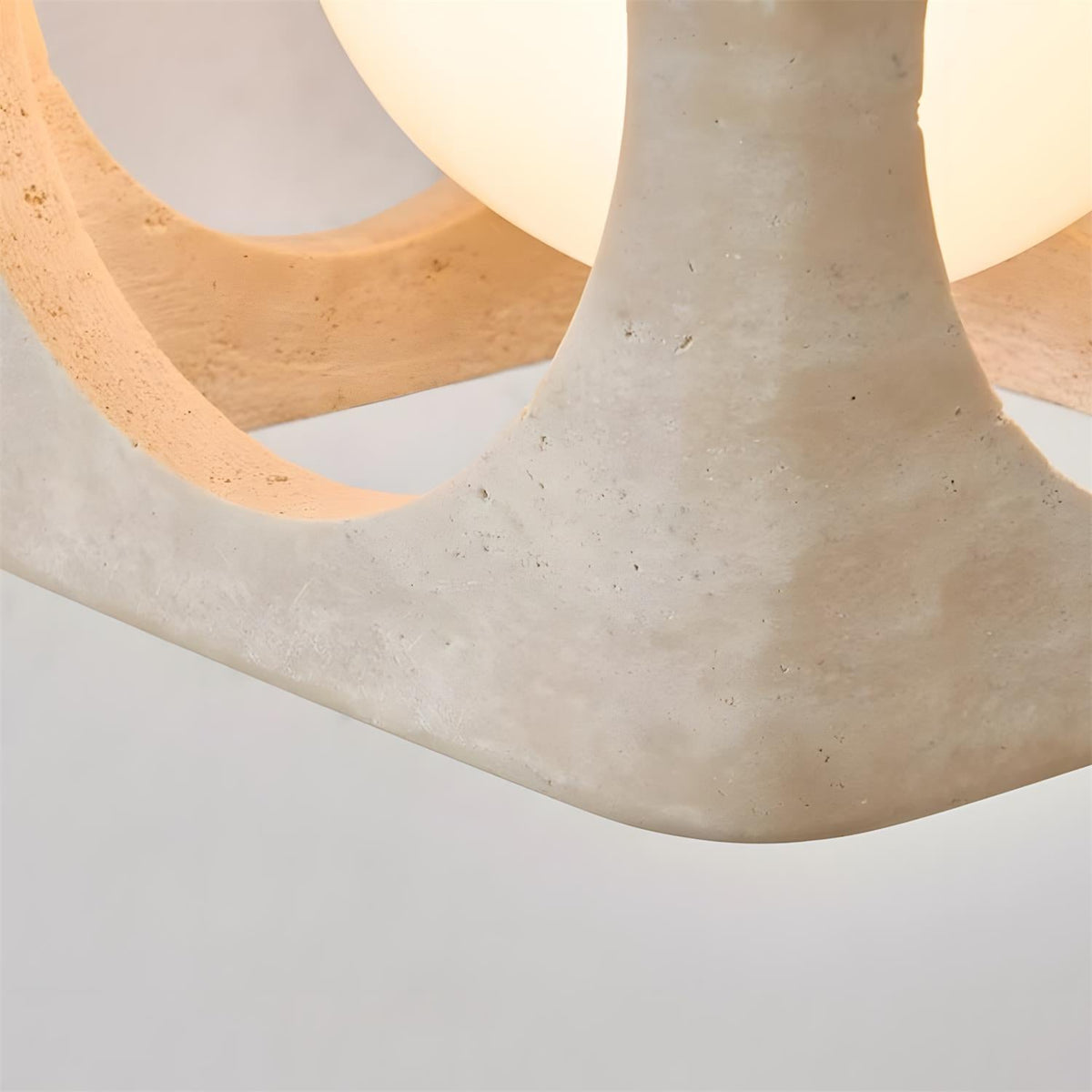 Miriielle Suspension