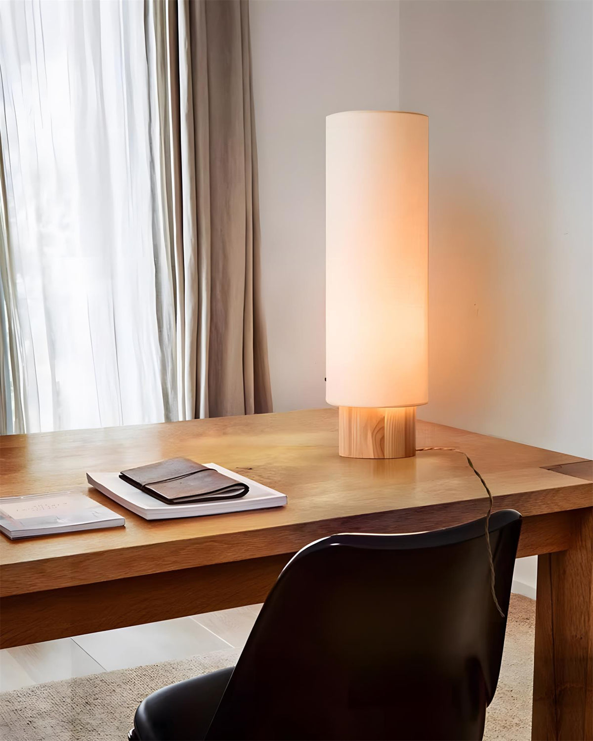 Alderielle Lampe de Table en Bois Noyer