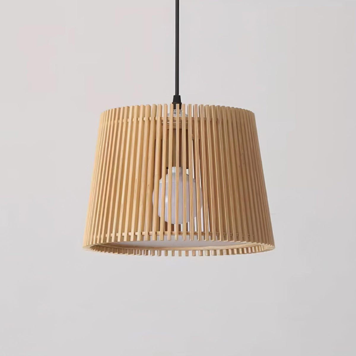 Zora Suspension