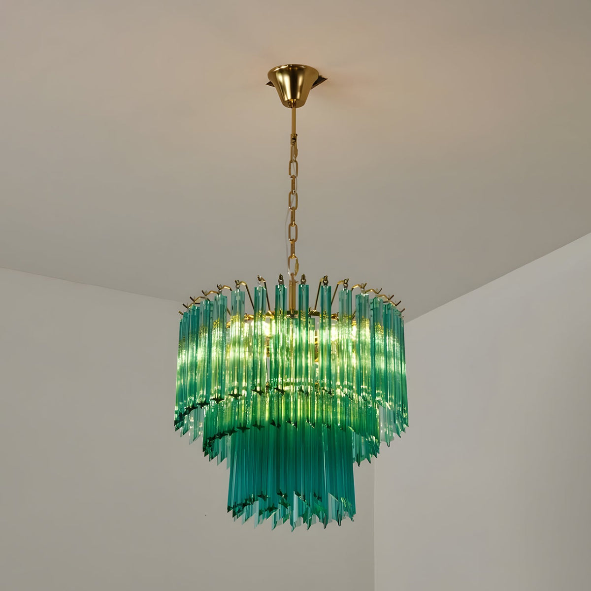 Ravelhurst Lustre Lorvienne