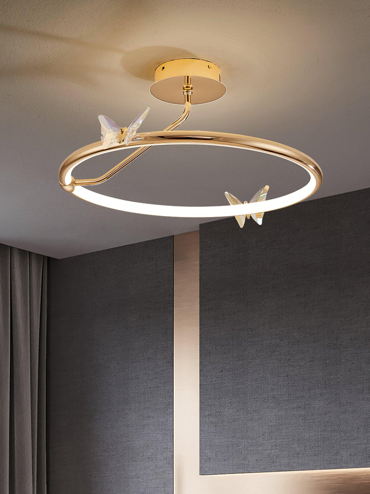 Avir Plafonnier Papillon avec Accents en Cristal et Anneau LED-Cielum