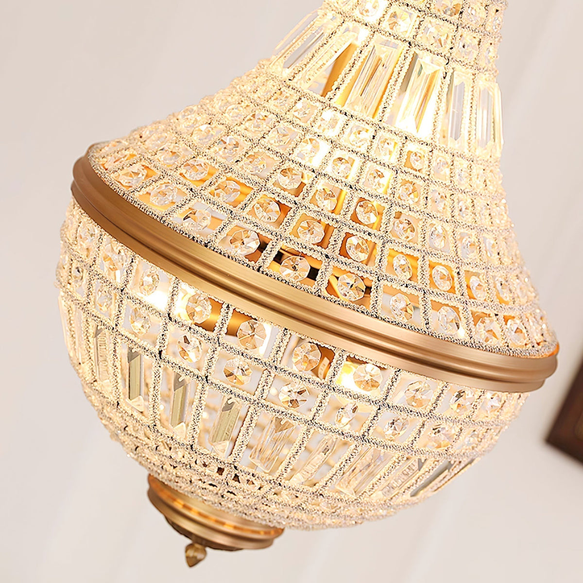 Auristella Crystal Chandelier-Neutral Decor