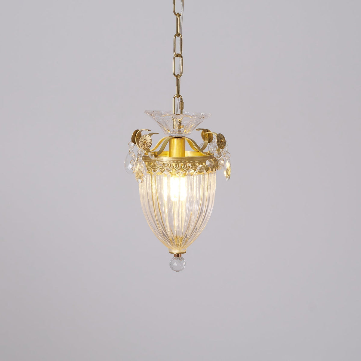 Pendant Lamp Vintage Glamour Crystal Drops-Neutral Decor