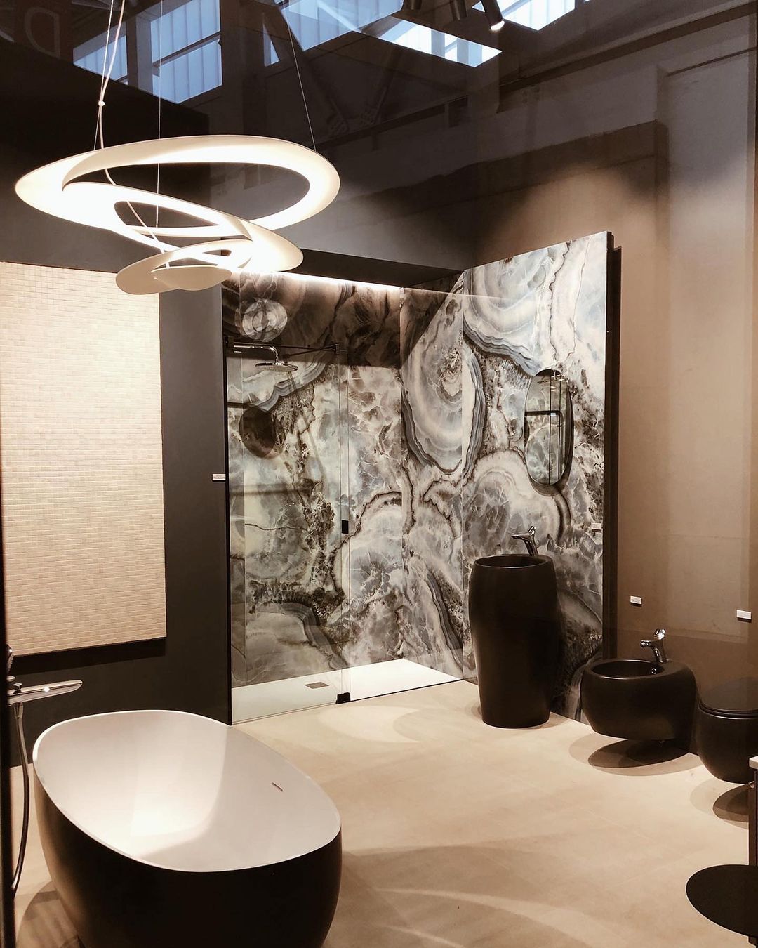 Maelys Suspension