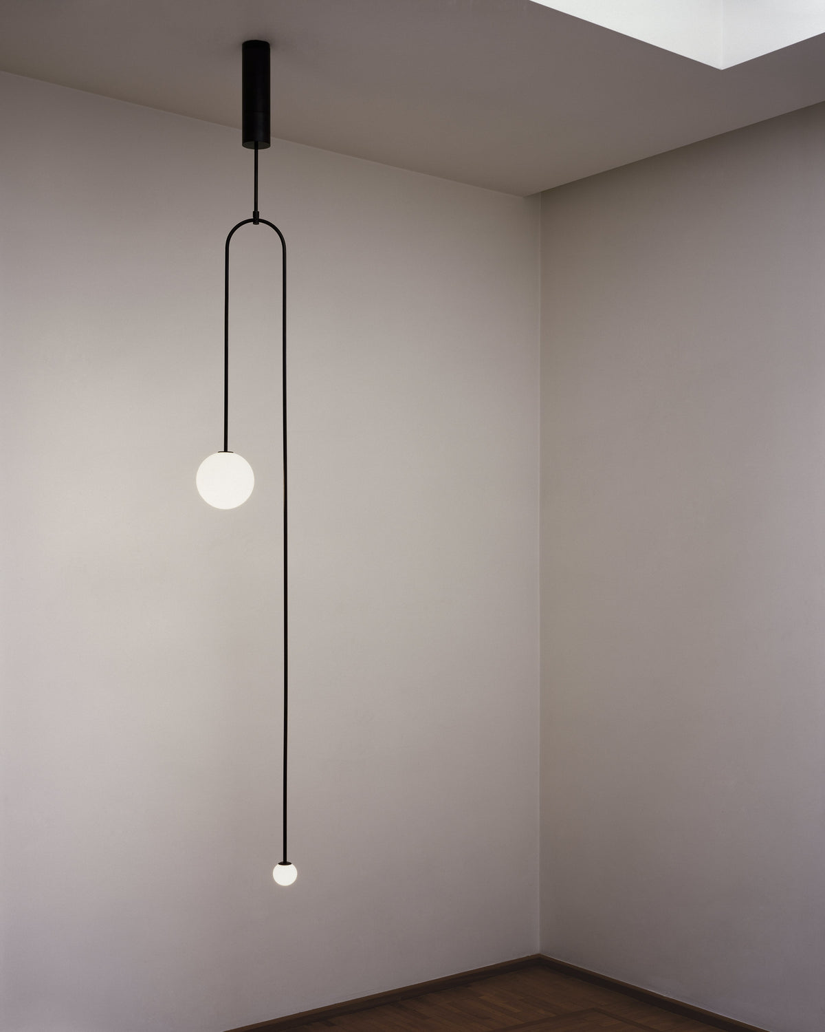 Erixy Lustre Mobile Noir Minimaliste-Cielum