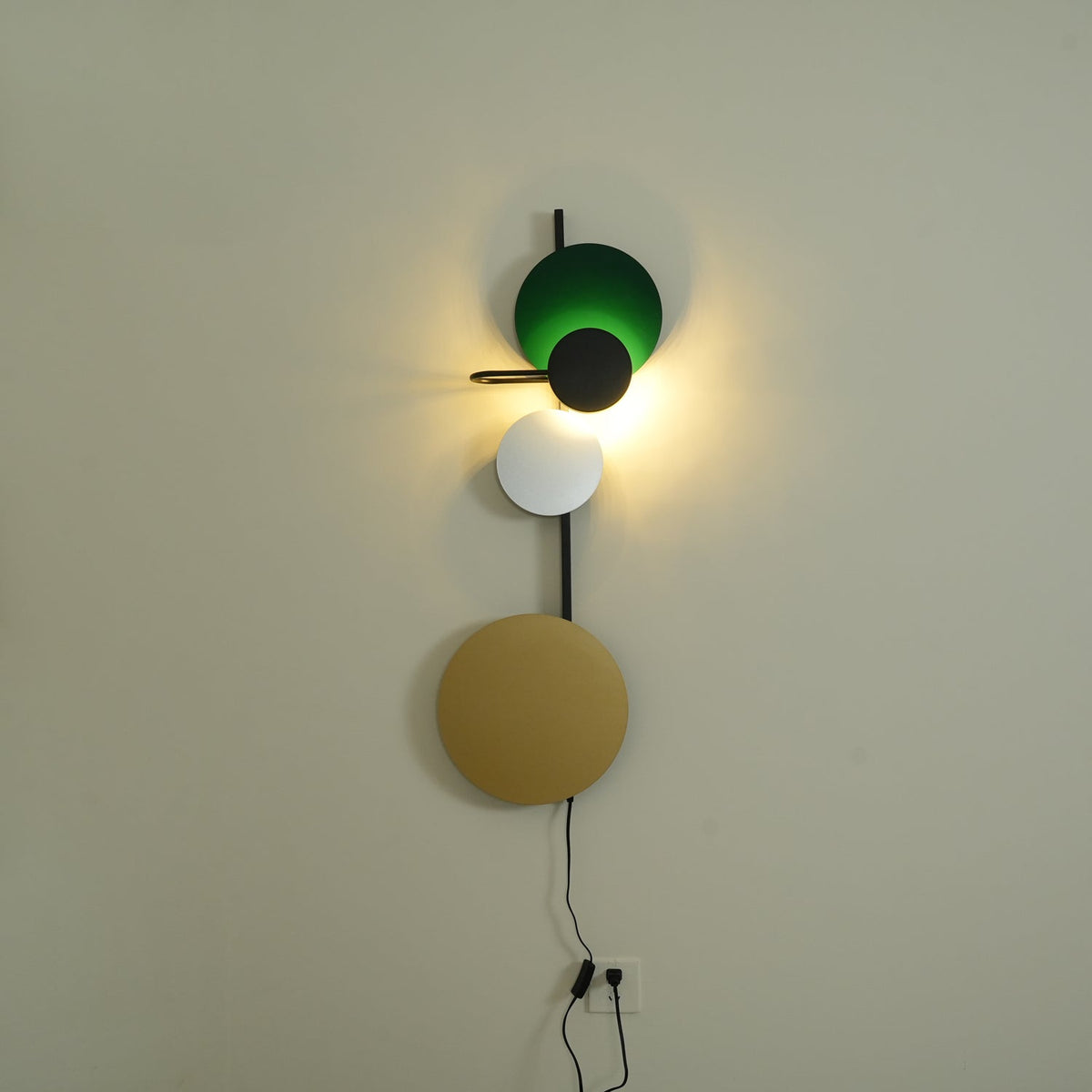 Devenq Modern Minimalist Plug-in Wall Lamp-Cielum