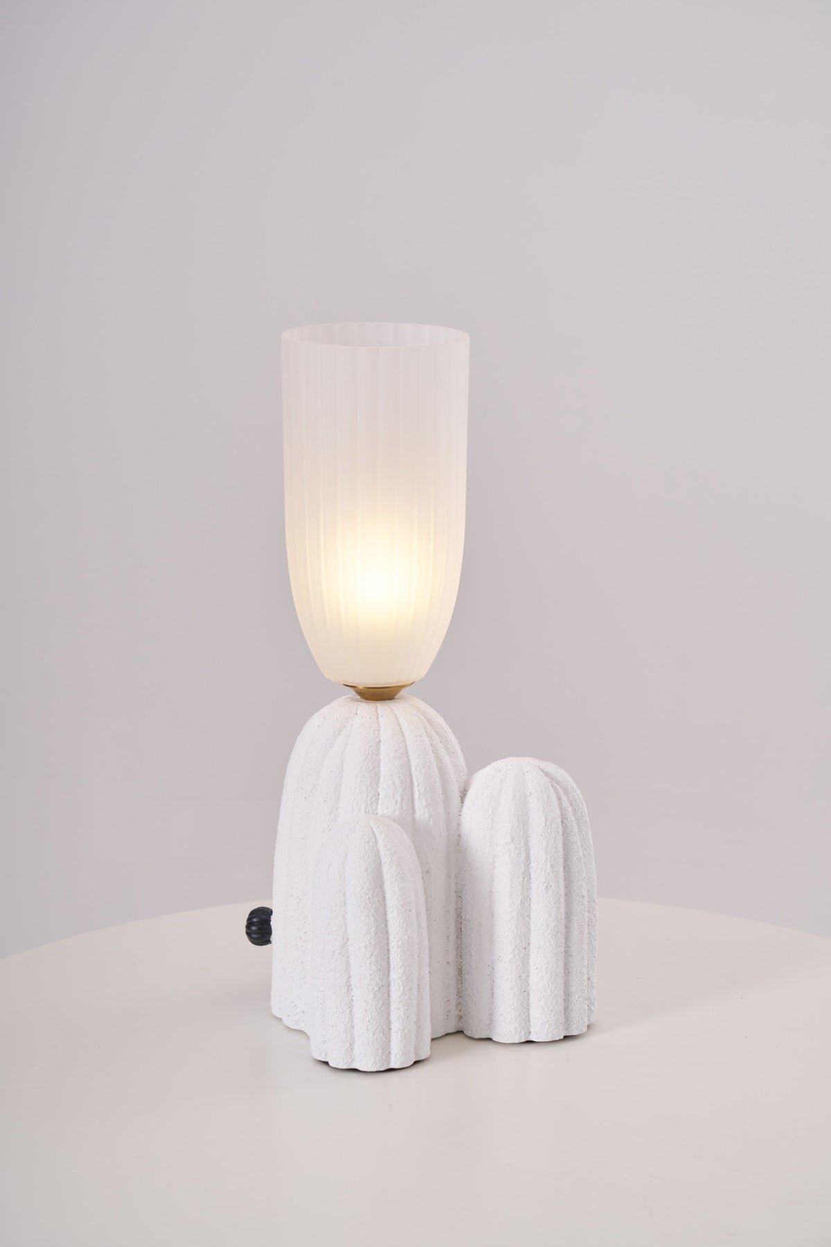 Soreny Lampe de Table Artistique en Résine