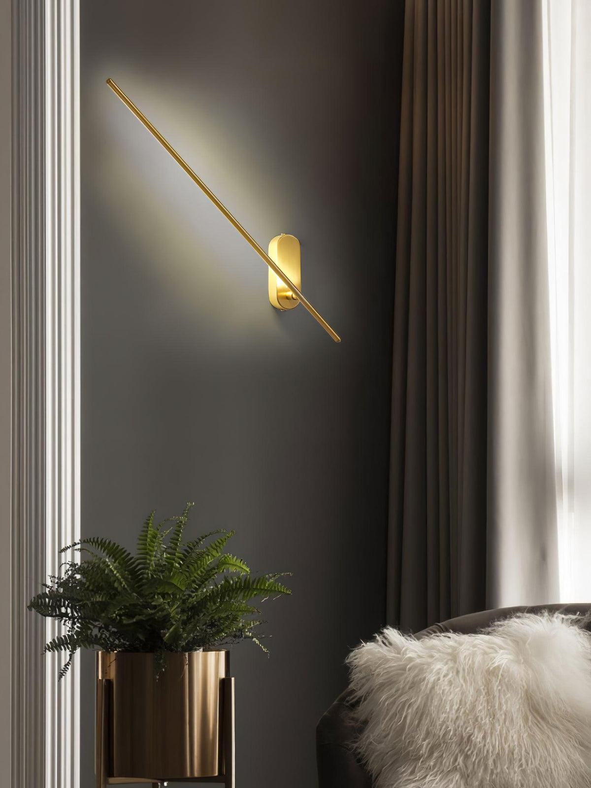 Vrysl Applique Murale avec Prise Fixe Minimaliste