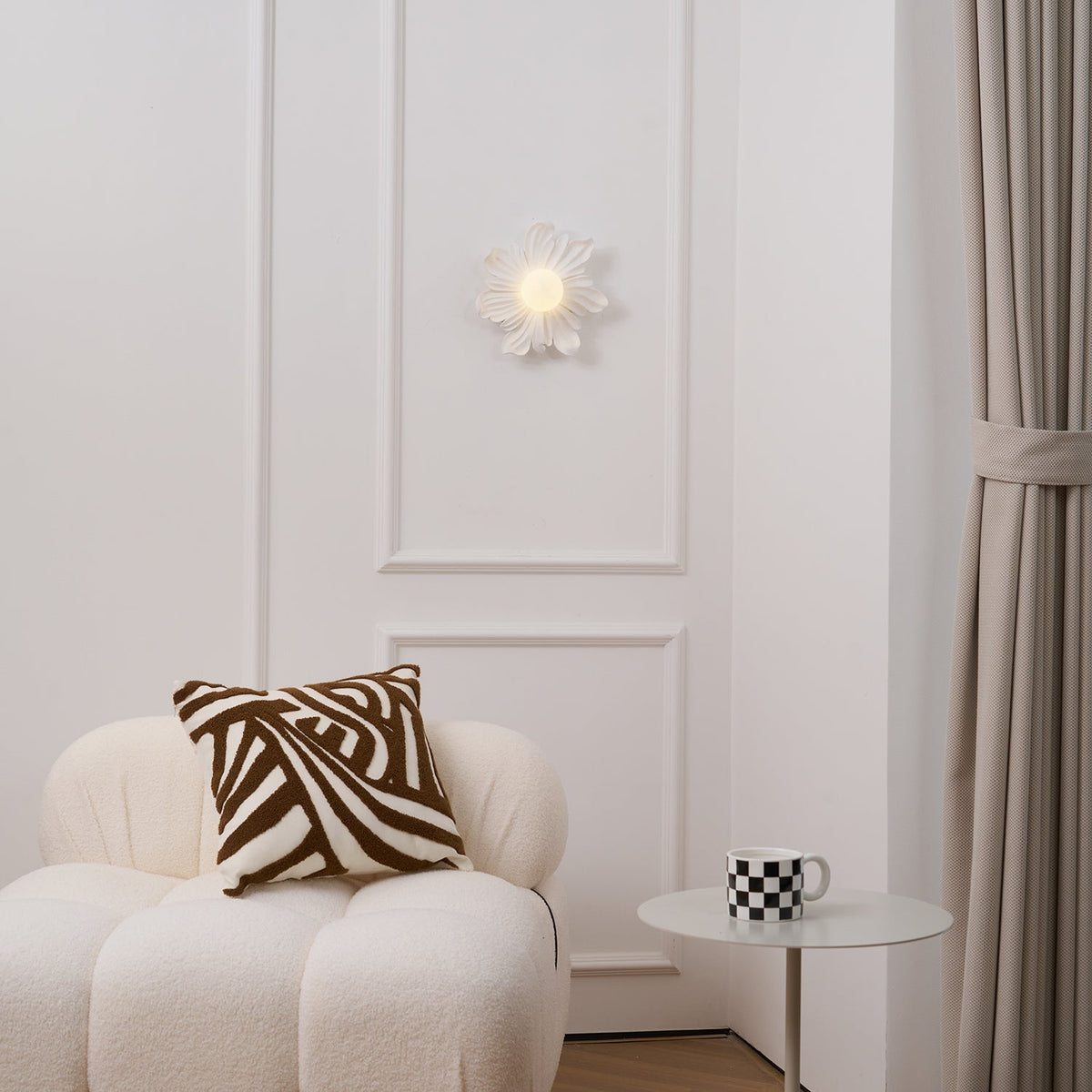 Tina Flower Wall Lamp-Neutral Decor