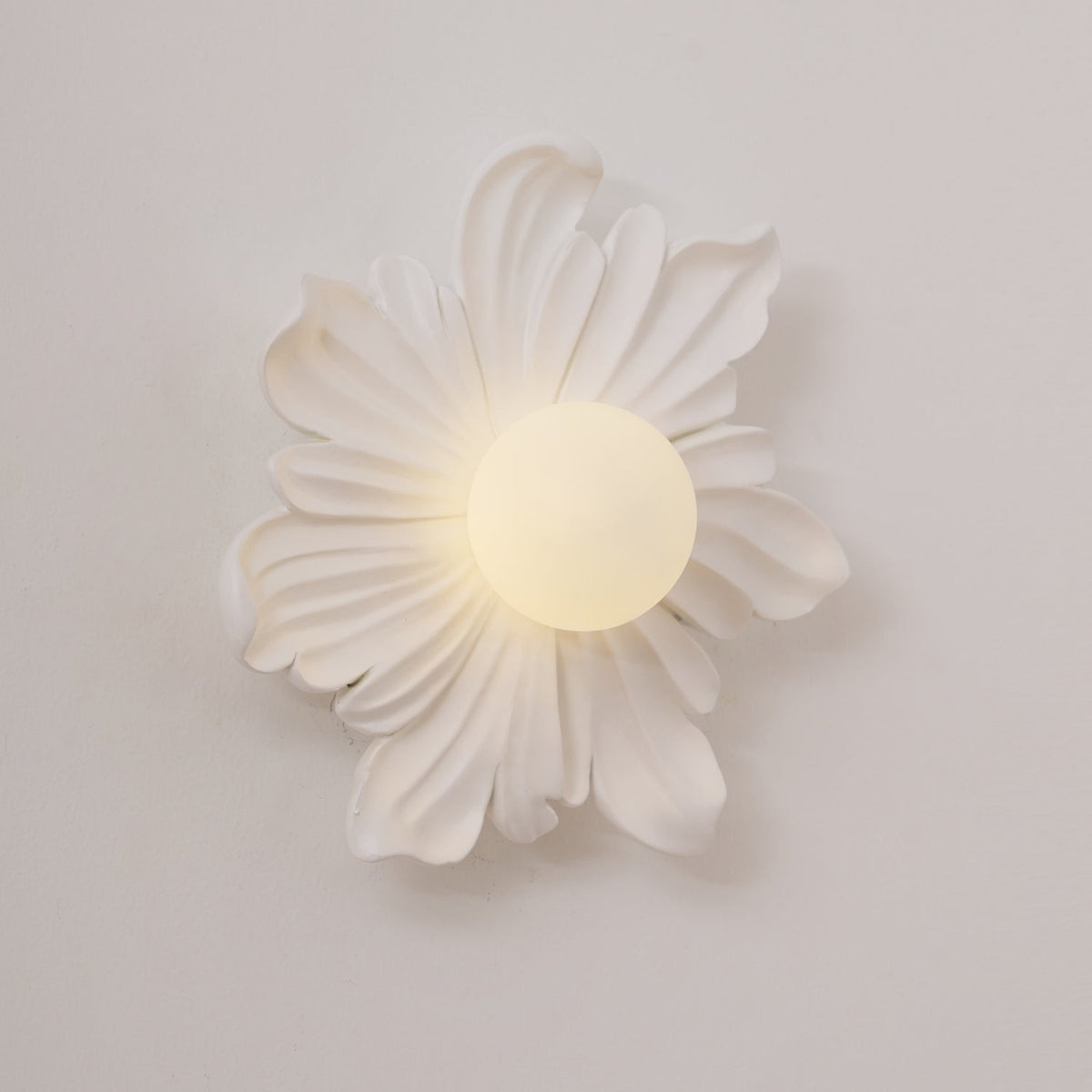 Tina Flower Wall Lamp-Neutral Decor