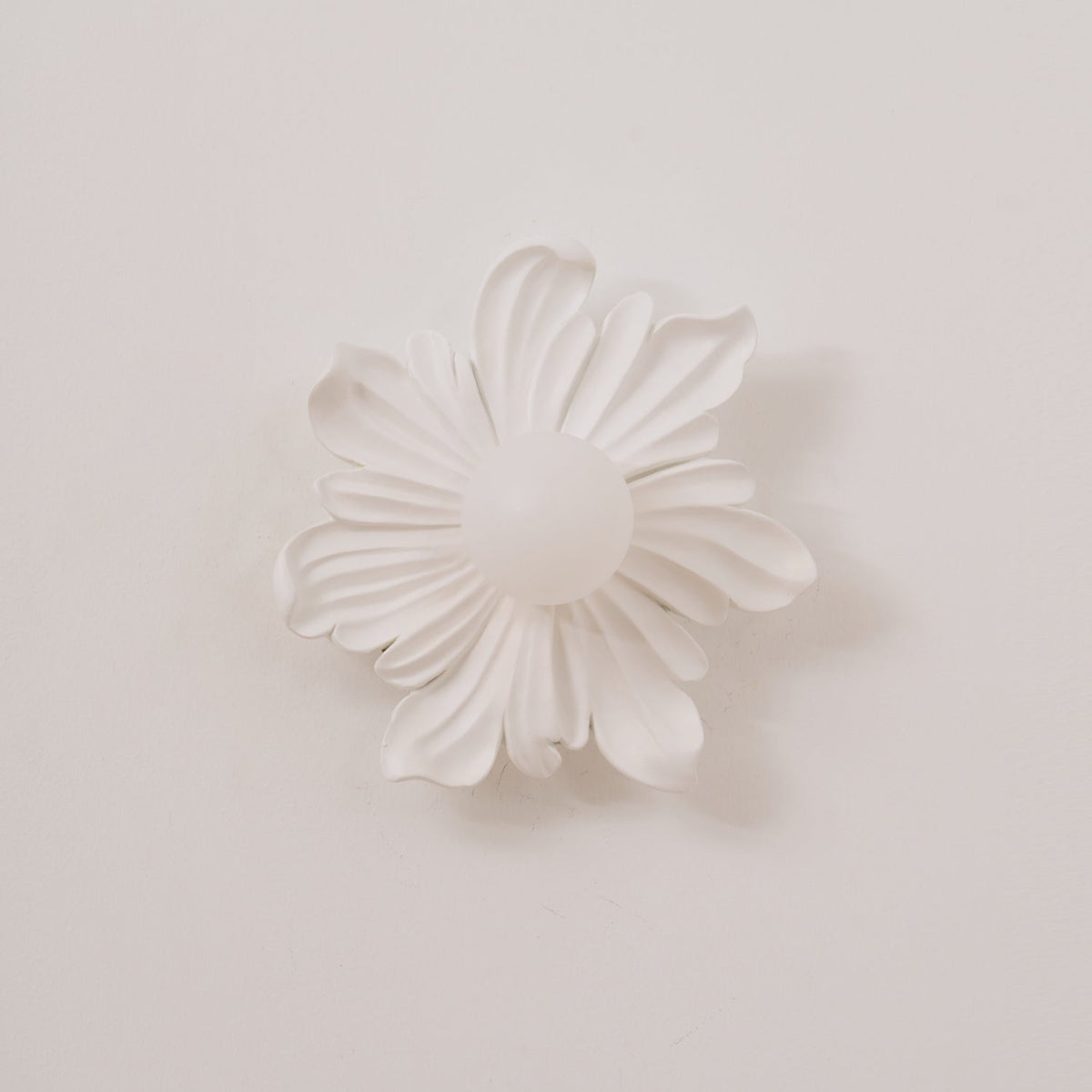 Tina Flower Wall Lamp-Neutral Decor