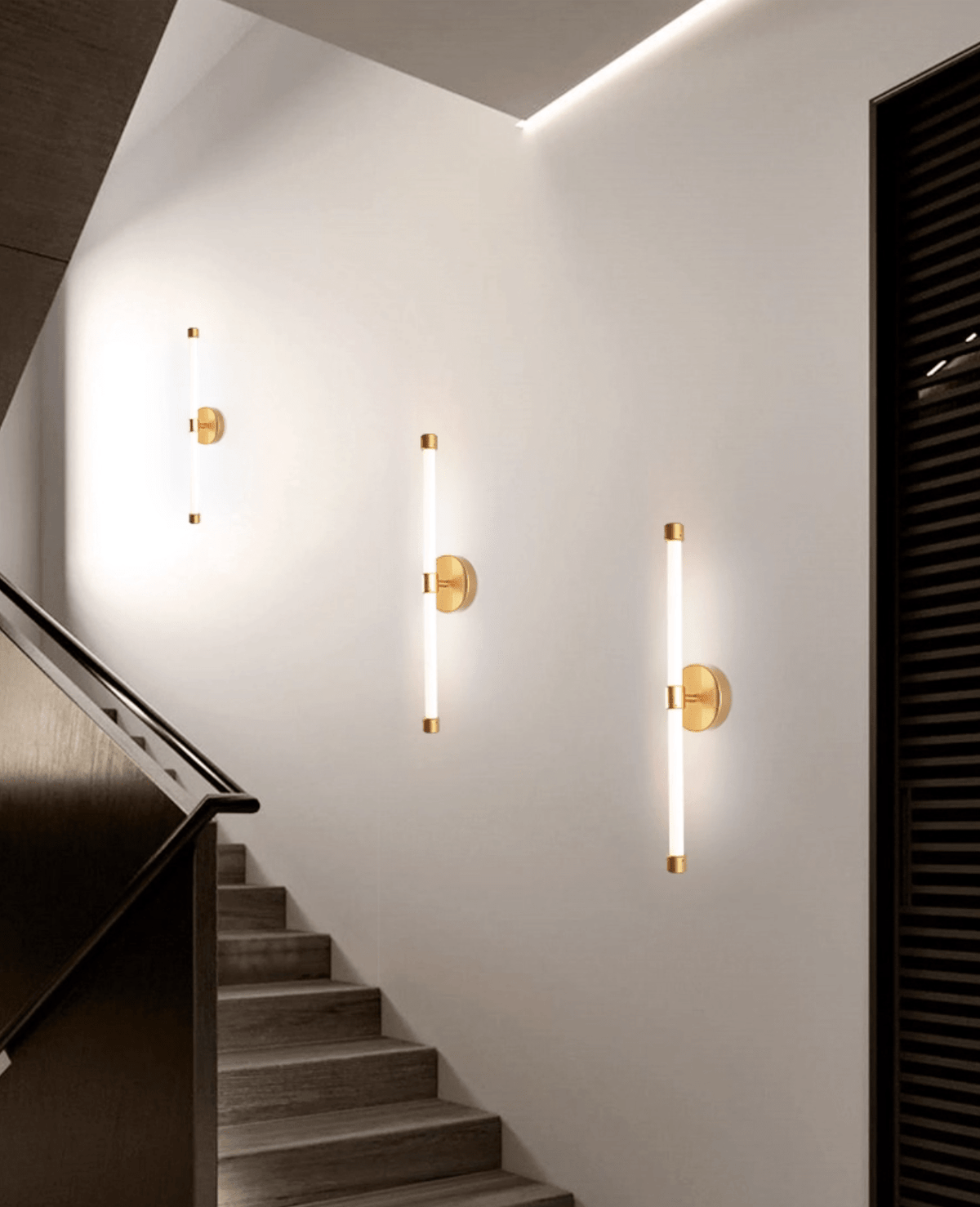 Voske Applique Murale Tube Vertical Minimaliste Laiton