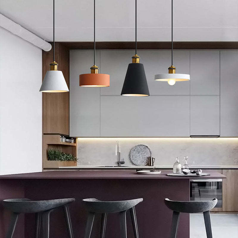 Astel Luminaires Suspension Nordique Blanc/Orange/Noir/Gris. Salon-Cielum