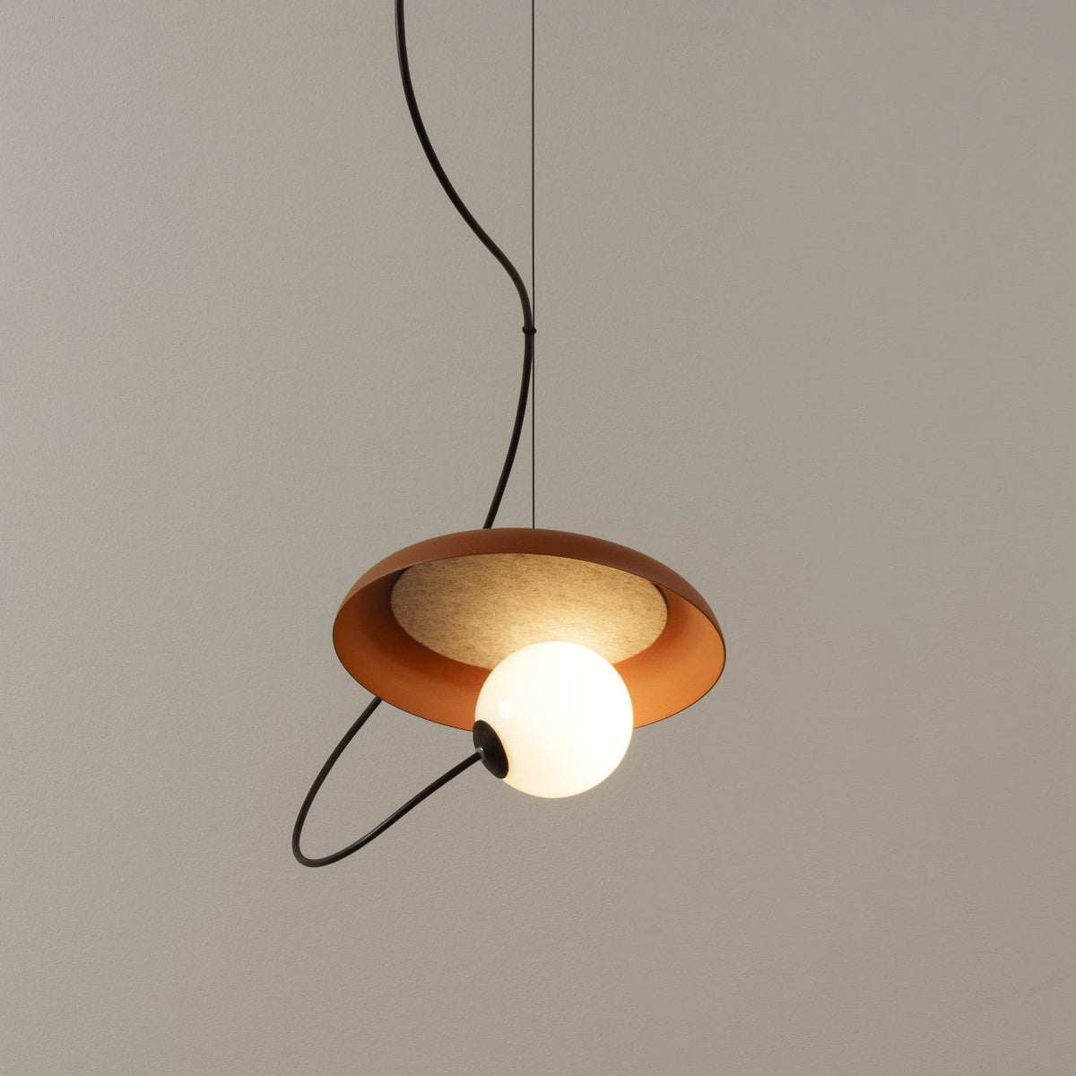 Acoustic Suspension