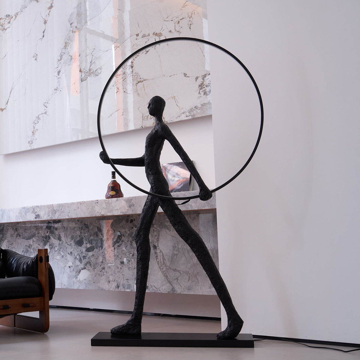 Cirarelia Lampadaire Sculpture LED Figure