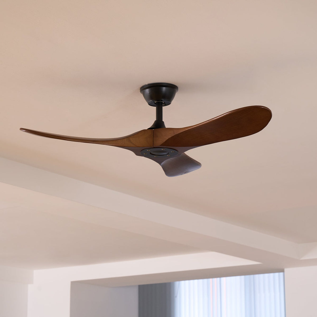Ventilateur de plafond en bois Aviona