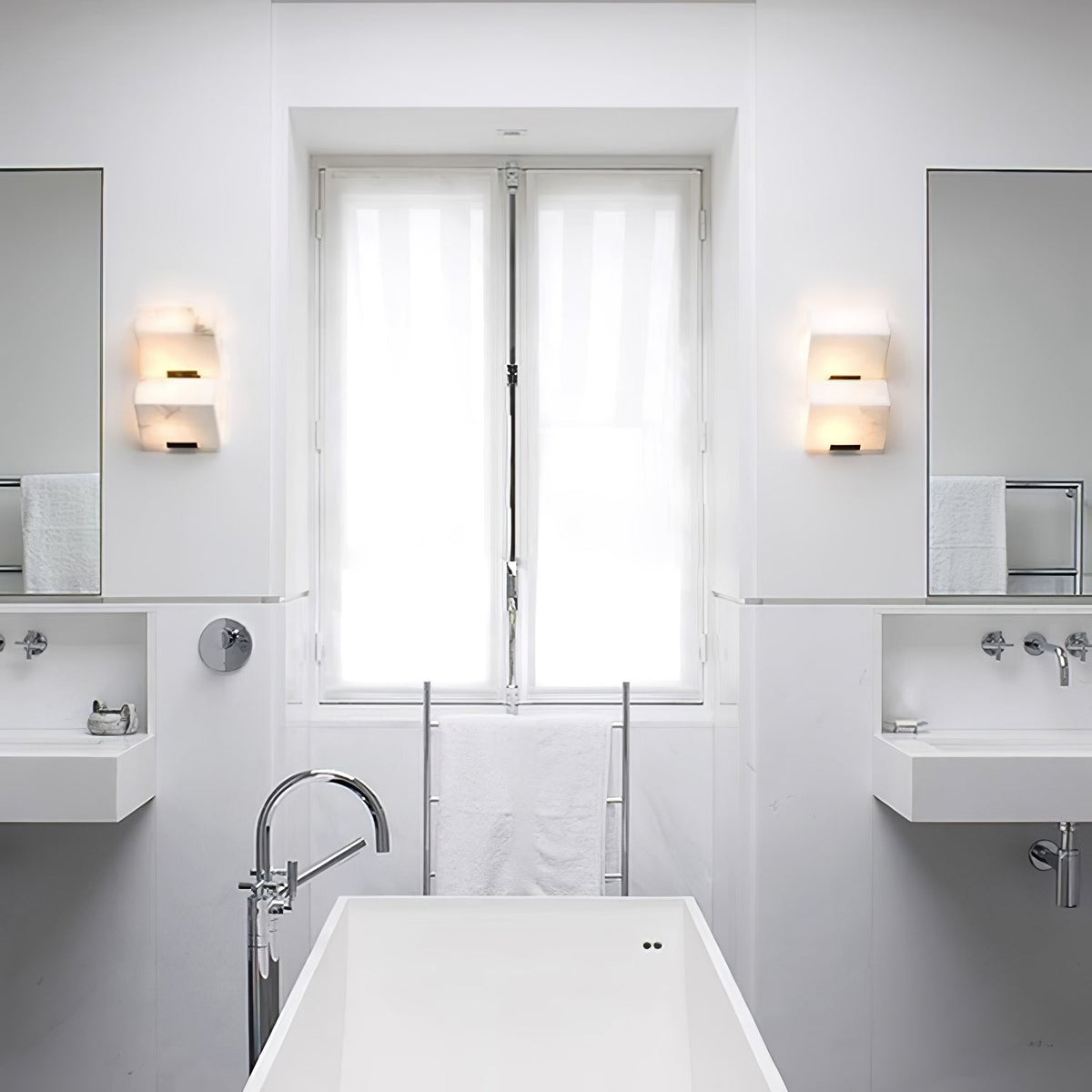 Lirove Alabaster Wall Lamp-Cielum