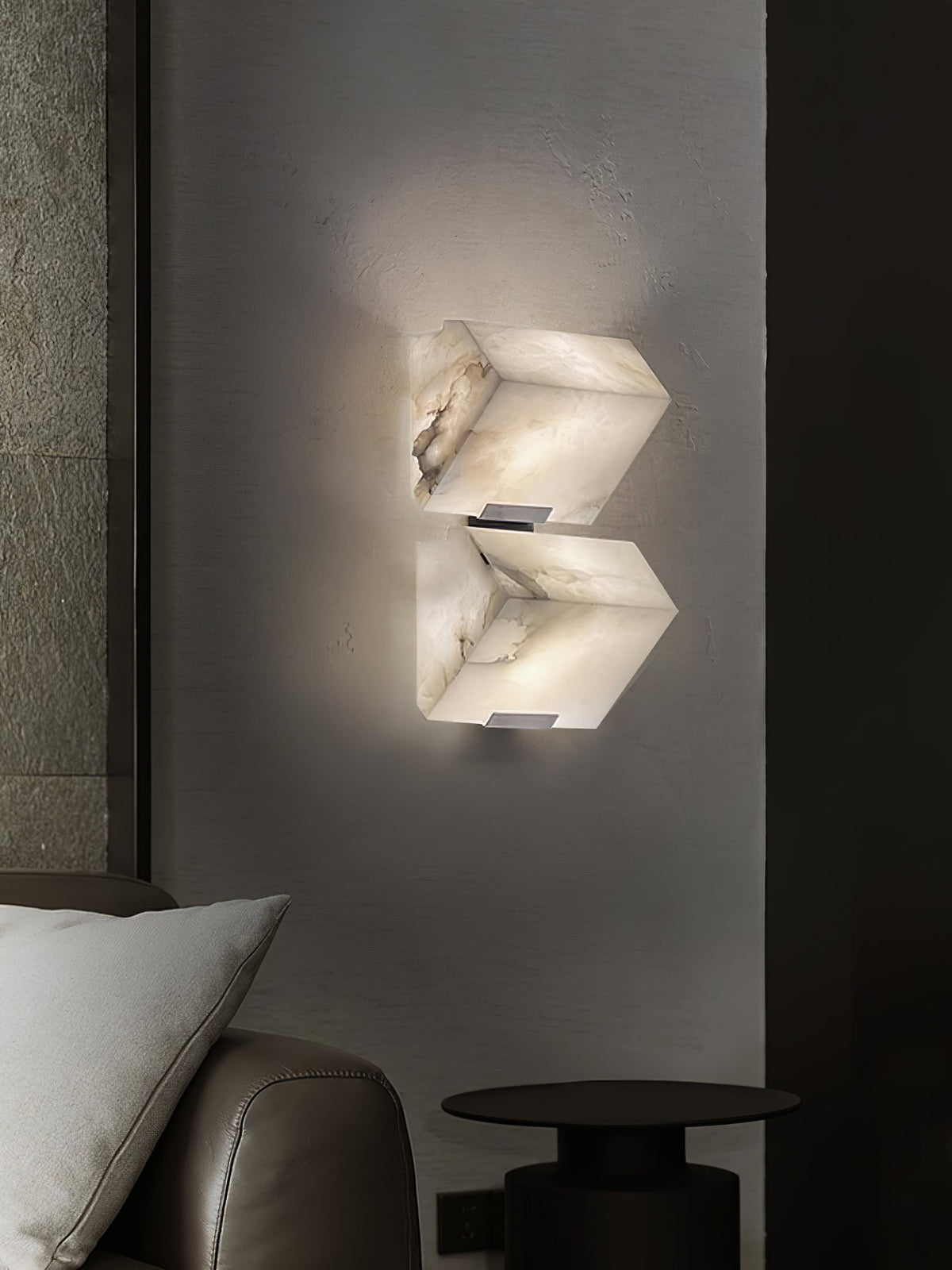 Lirove Alabaster Wall Lamp-Cielum
