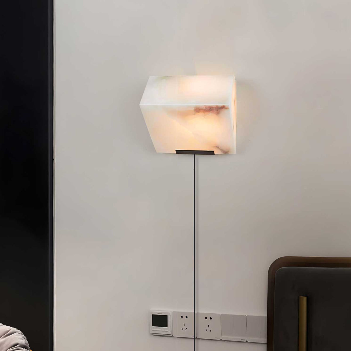 Lirove Alabaster Wall Lamp-Cielum