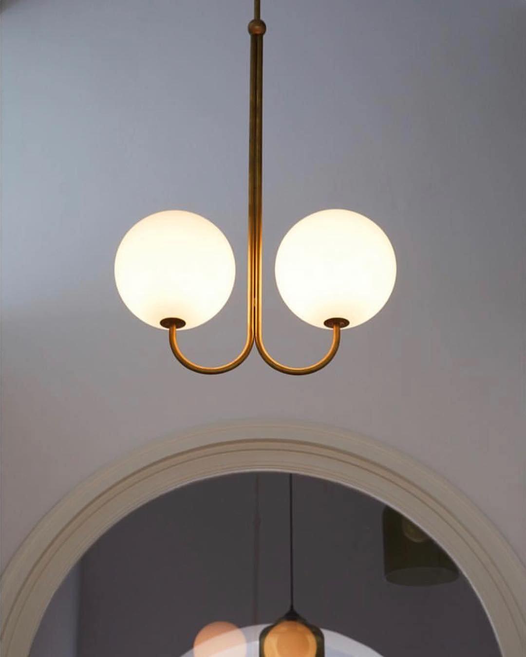 Sostor Suspension Élégante en Métal et Verre-Cielum