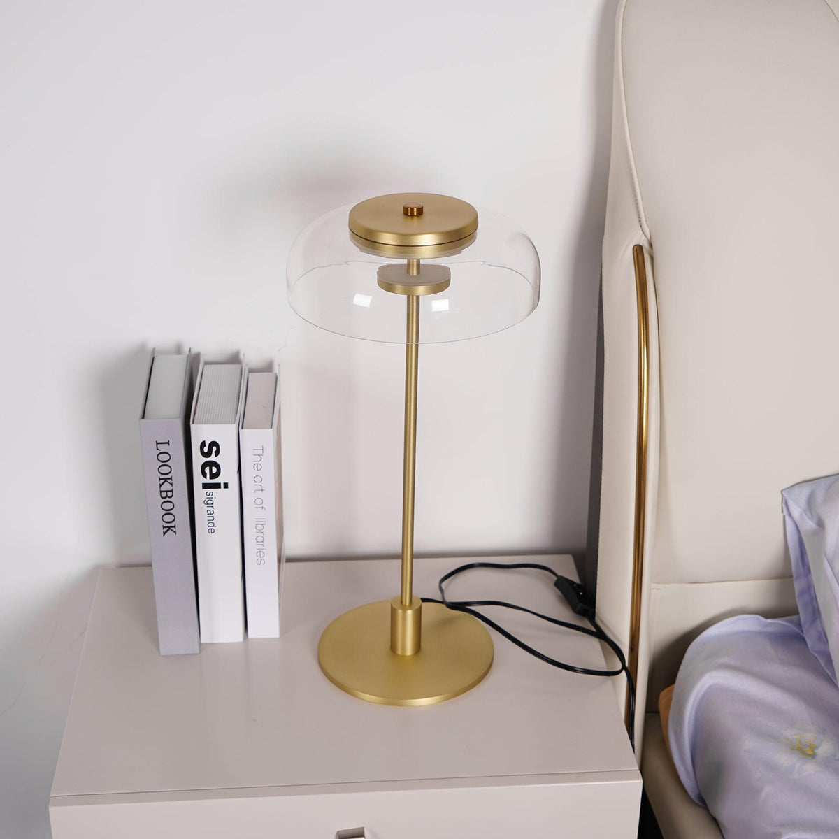 Rinelette Lampe de Table Verre Clair Ombrelle Bois Base