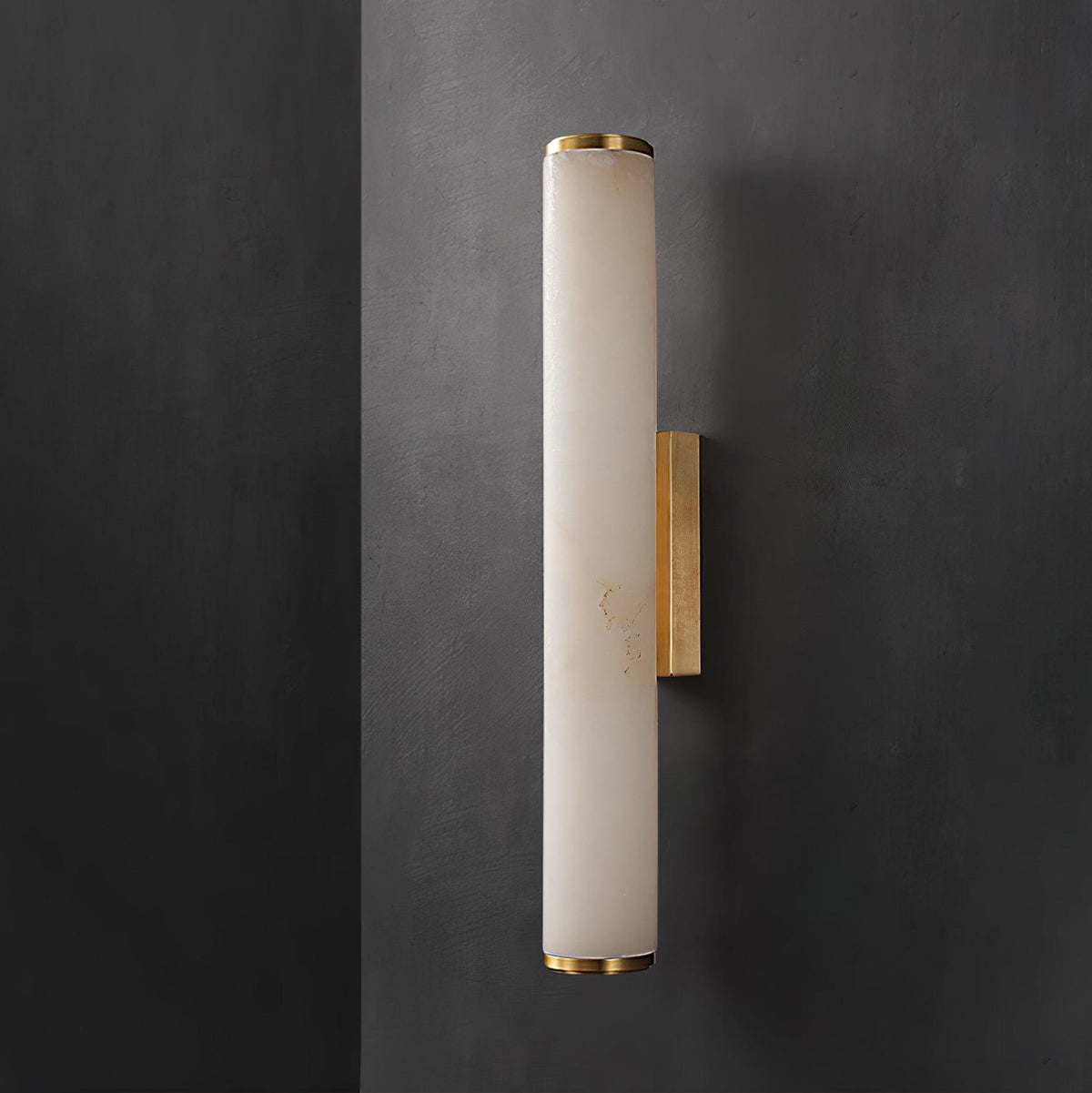 Klyr Applique Murale Cylindrique Verticale en Albâtre