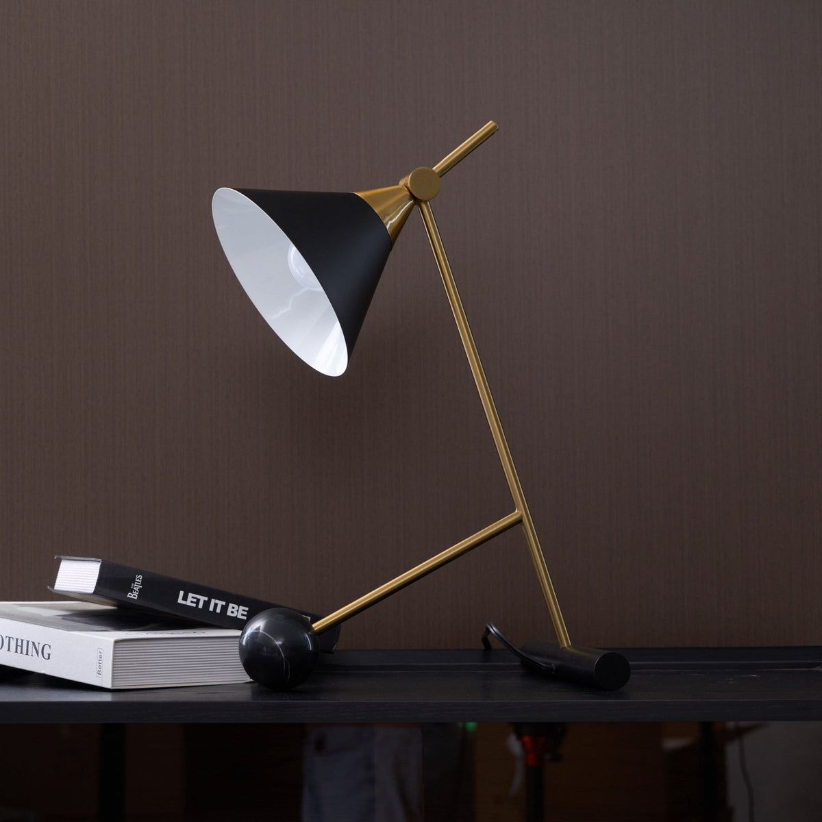 Avelo Géométrique en Marbre pour Lampe de Table