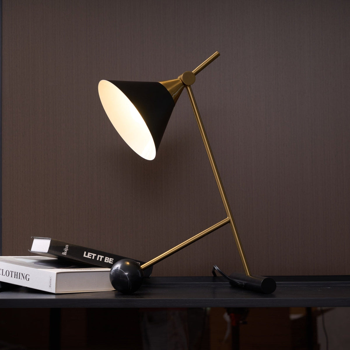 Avelo Géométrique en Marbre pour Lampe de Table