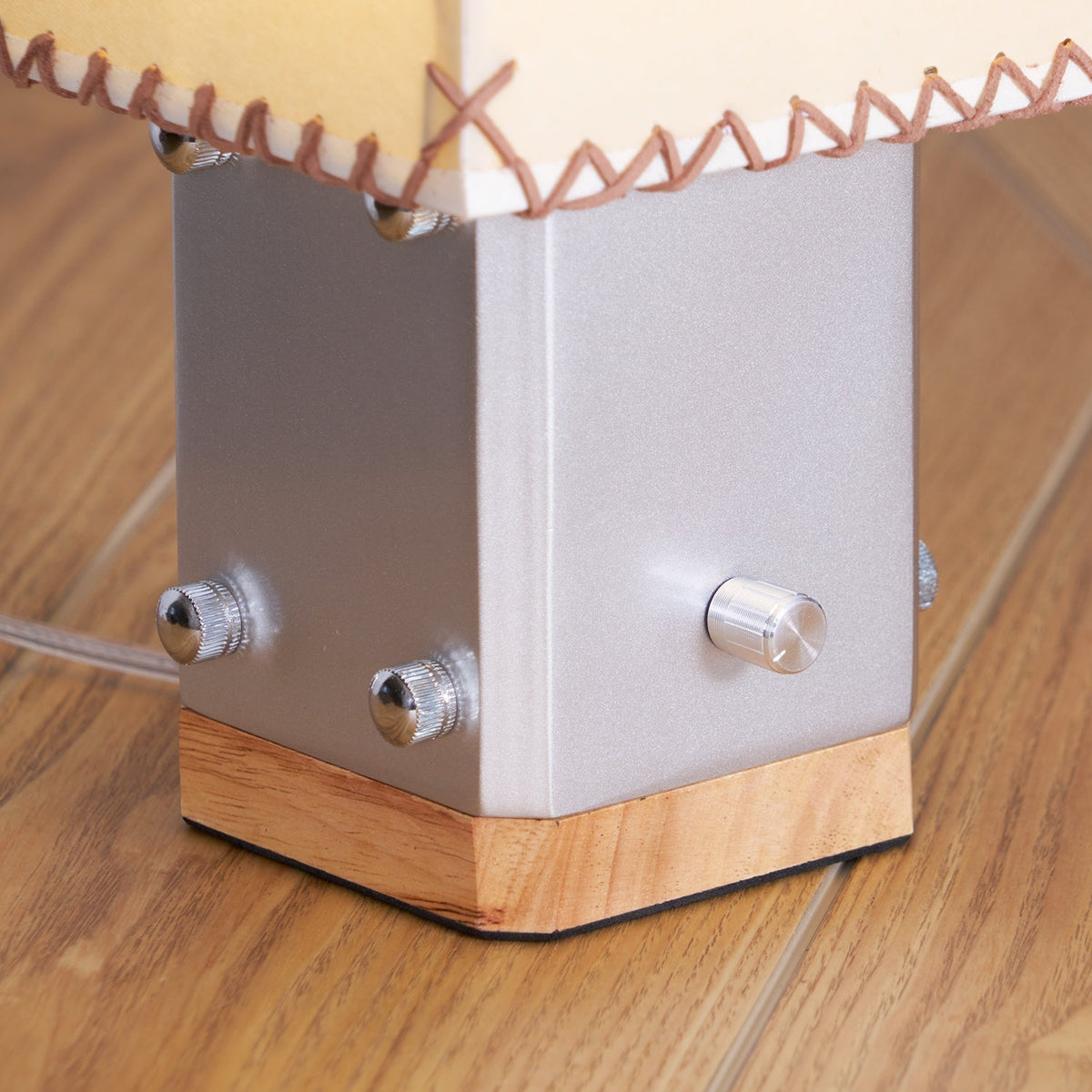 Cysl Lampe de Table