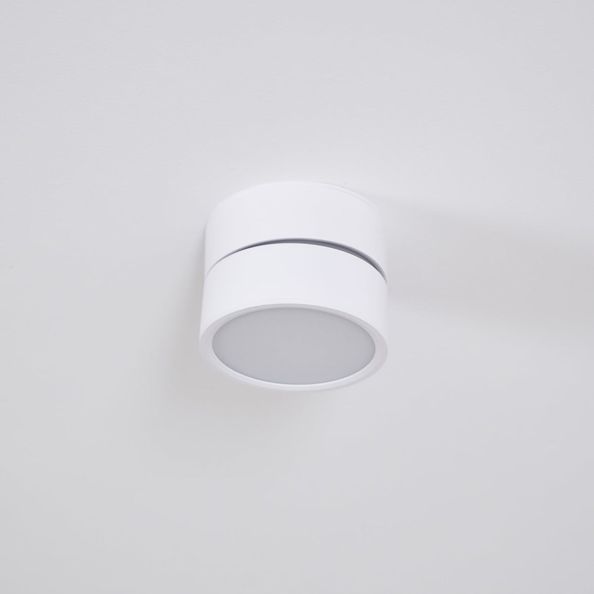 Xavo Surface Recessed Light Spot-Neutral Decor