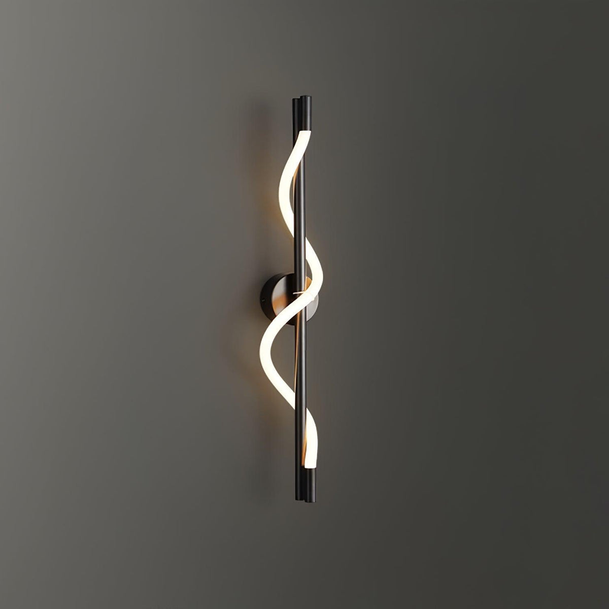 Laxi Applique murale sculpturale en laiton et silicone-Cielum