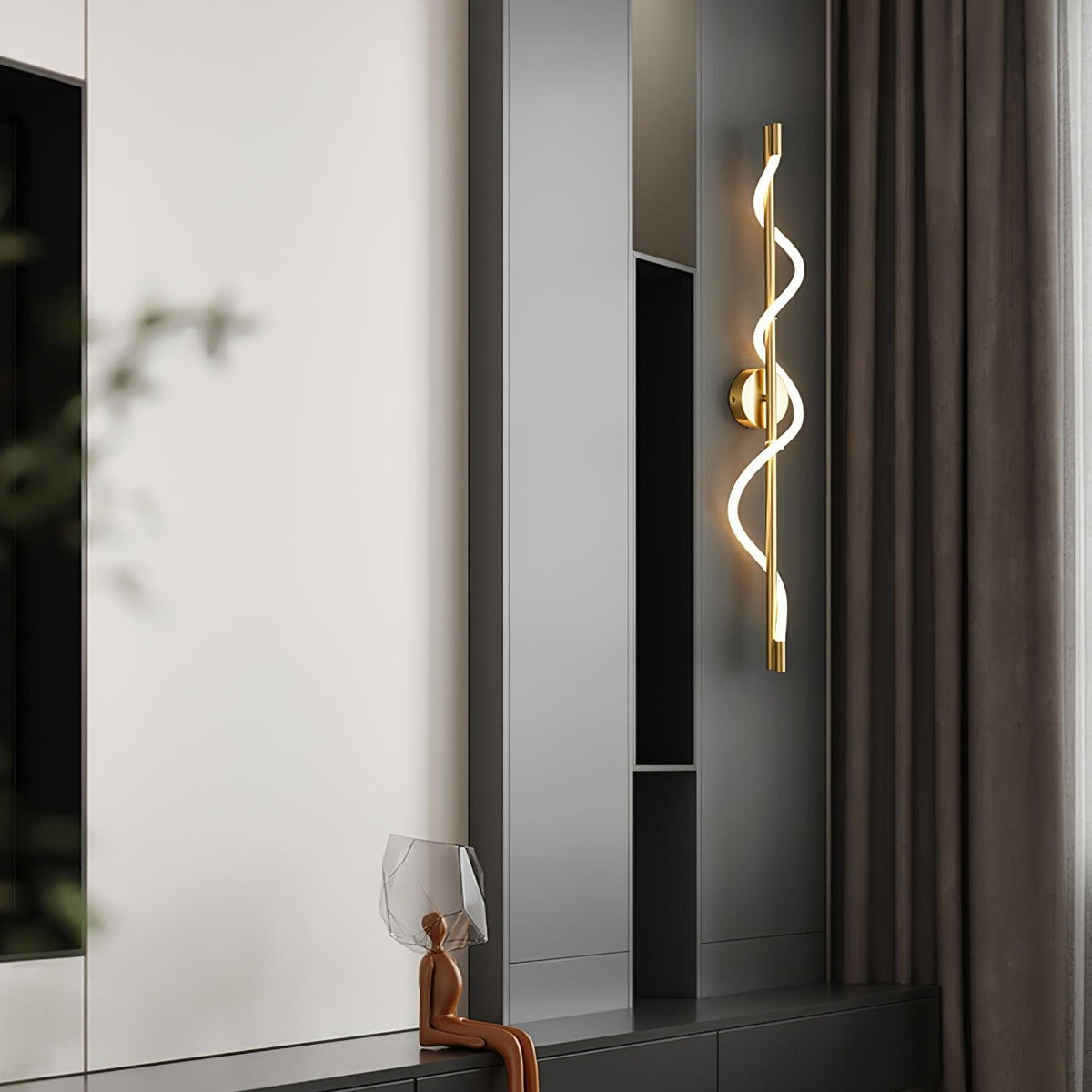 Laxi Applique murale sculpturale en laiton et silicone-Cielum