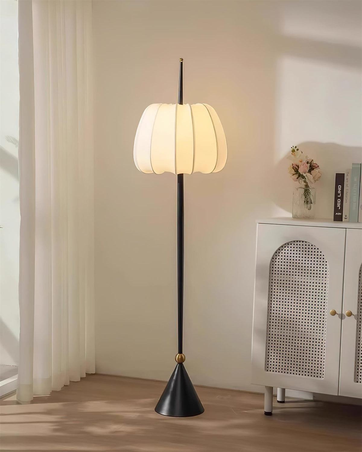 Turnip Lampadaire